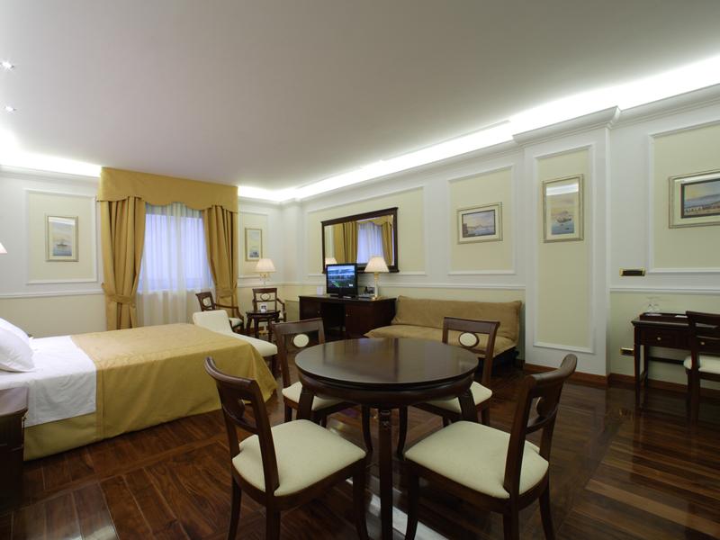 Tiberio Palace Hotel Napoli Eksteriør billede