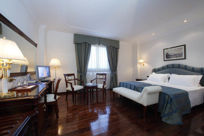 Tiberio Palace Hotel Napoli Eksteriør billede